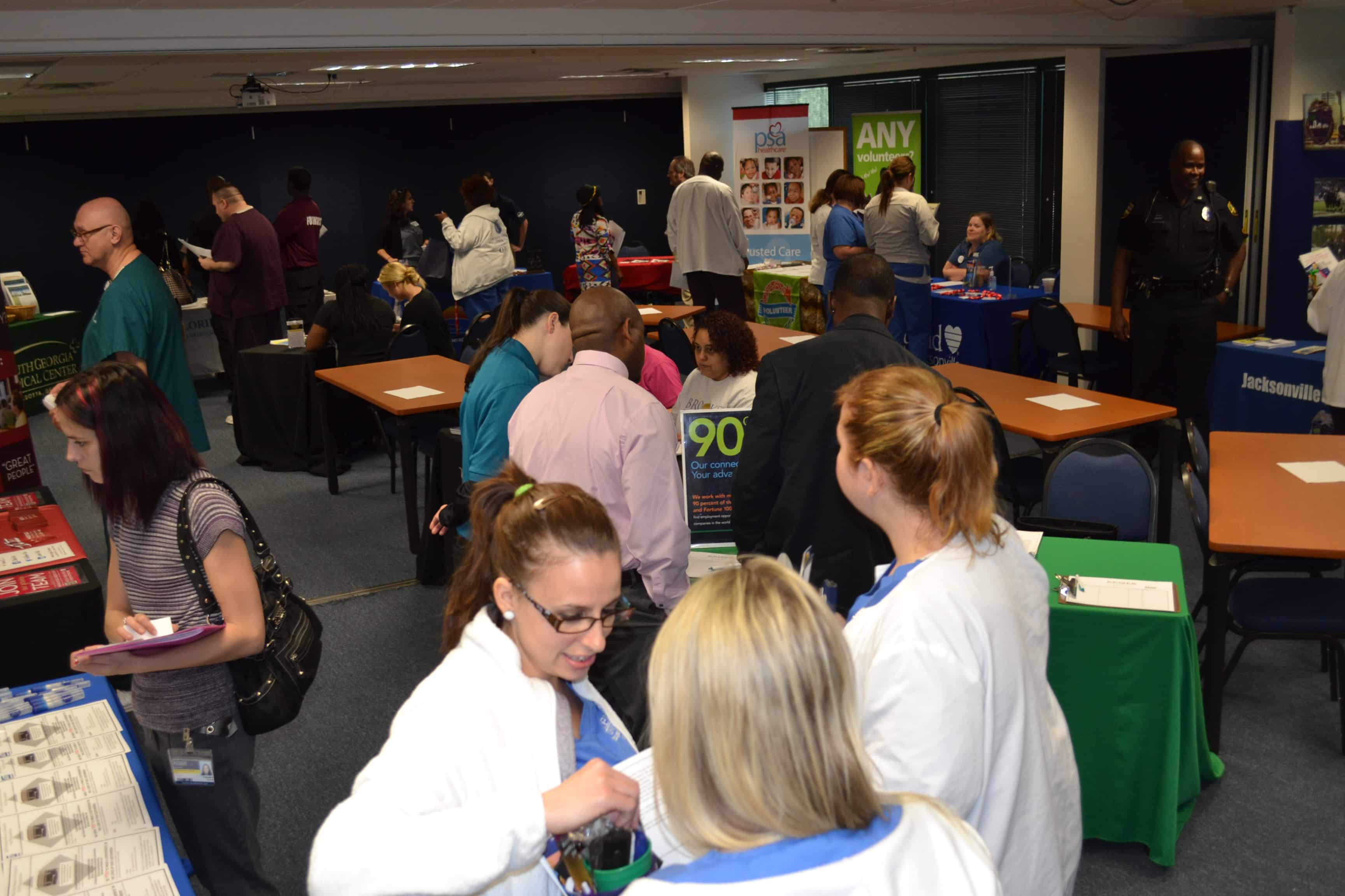 Jacksonville Holds a Job Fair Keiser University