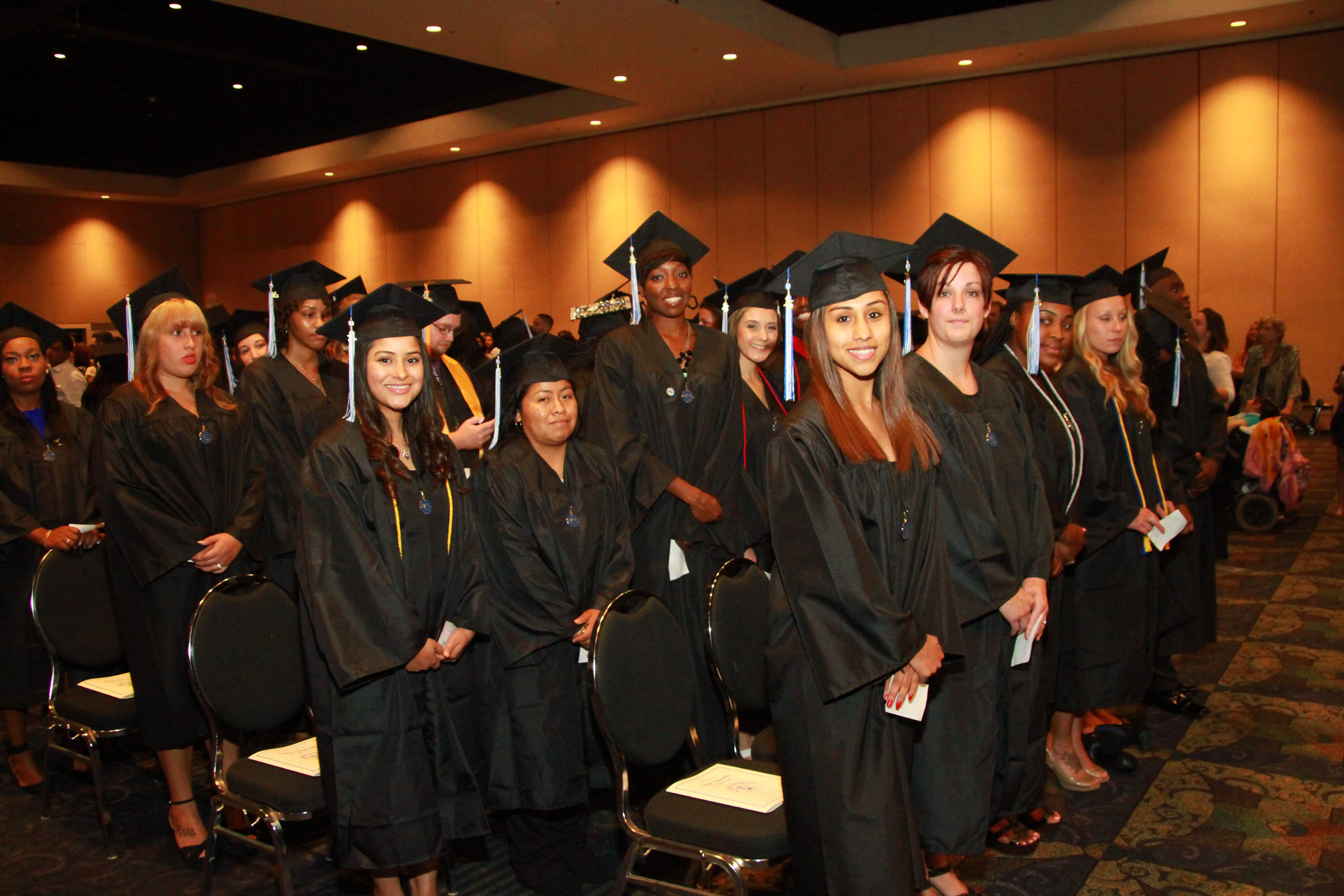 Fort Myers Campus Holds Graduation Ceremony