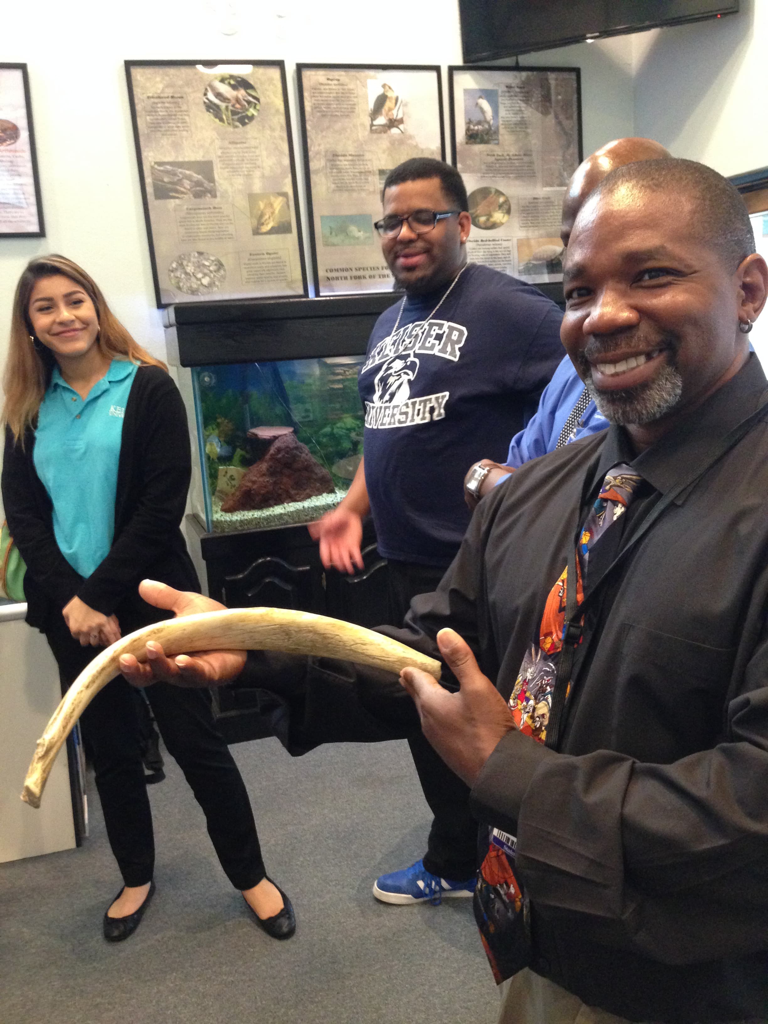 Port St. Lucie Students Visit the Manatee Observation Center