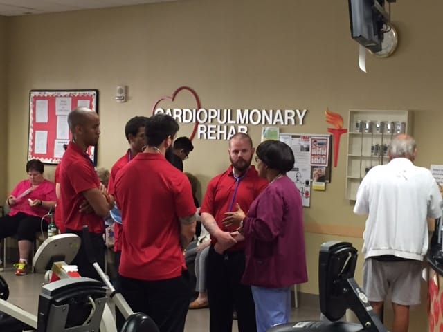 SMFT Students from the Ft. Lauderdale Campus Volunteer at Holy Cross Wellness Center