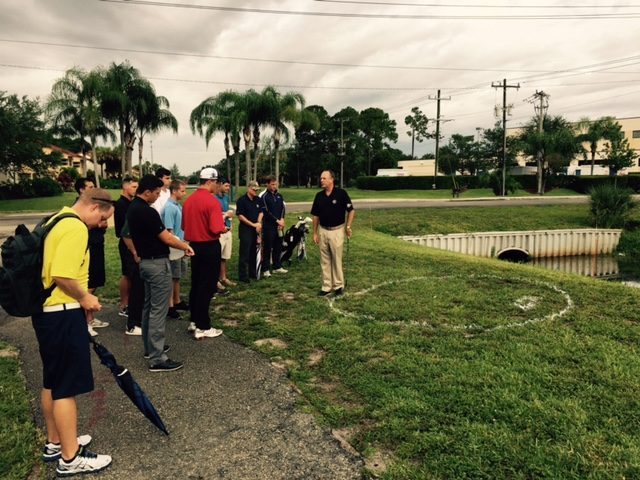 Students Test Their Knowledge of the ‘Rules of Golf’