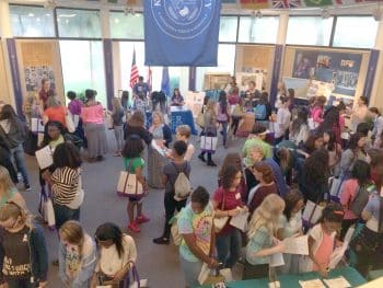 Girls STEM Sept. 2016 (3)