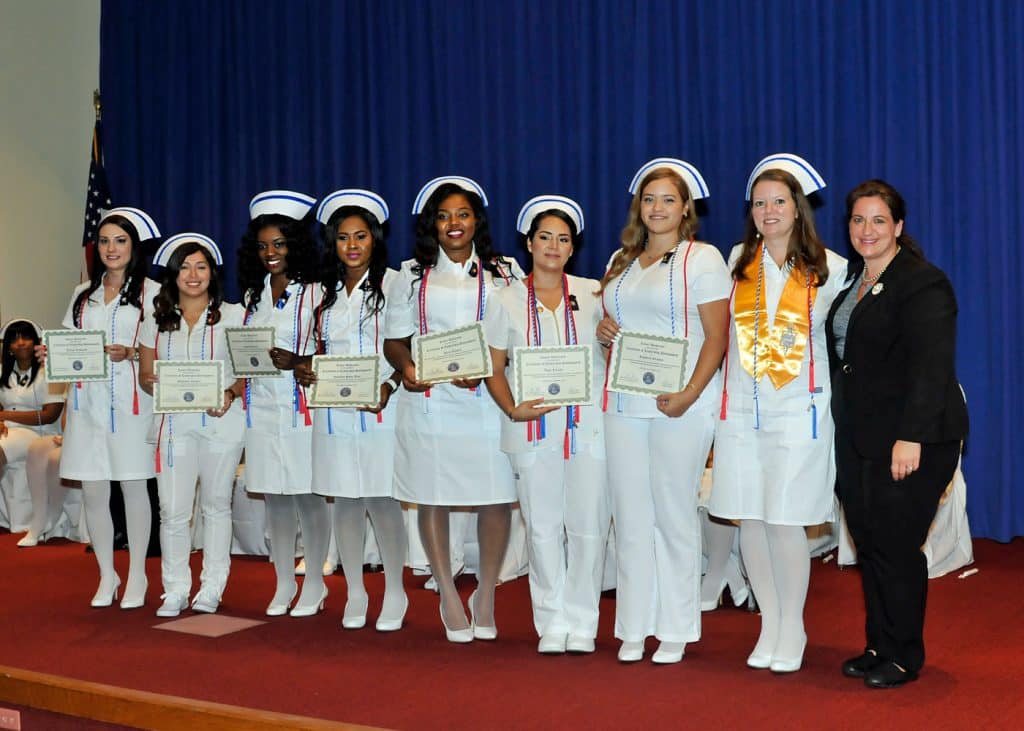 Ft. Lauderdale Hosts a Pinning Ceremony for Nursing Students Keiser University