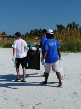 SGA beach cleanup Oct. 2016 (4)