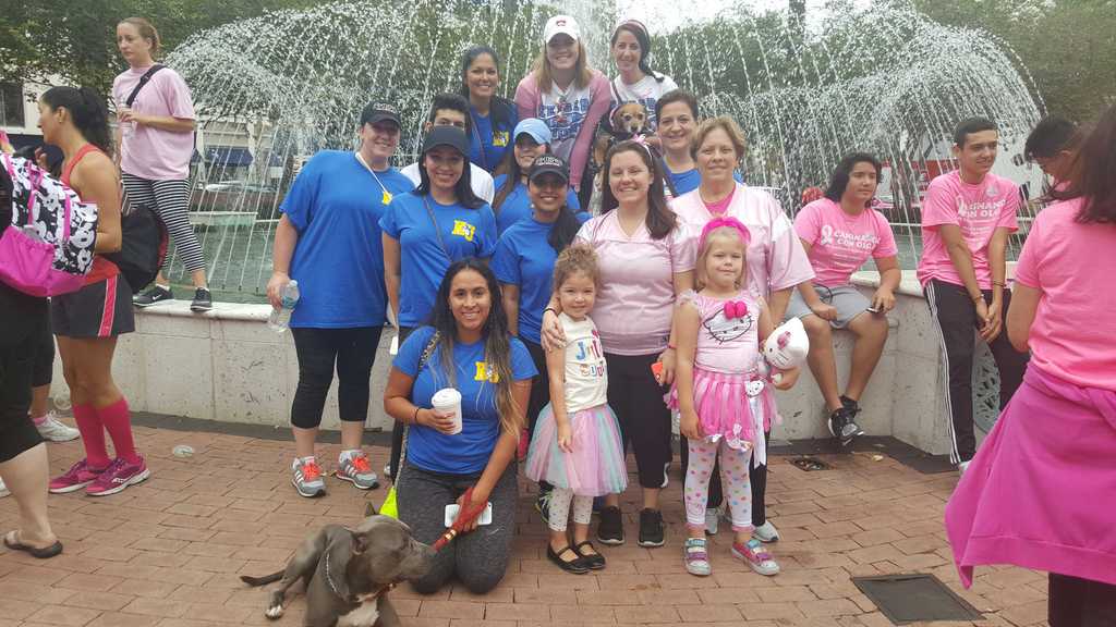 Ft. Lauderdale Participates in Making Strides for Breast Cancer Walk