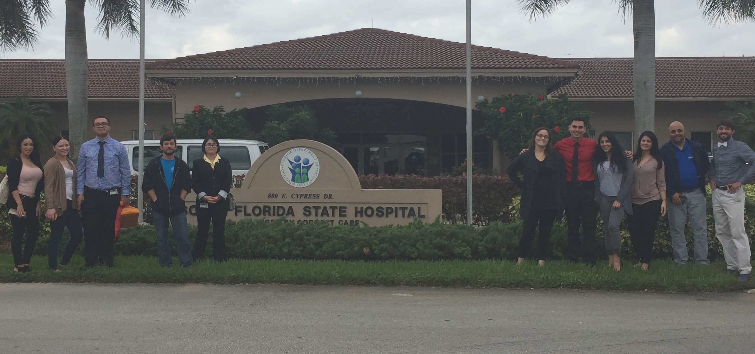 Miami Psychology Students Visit a Psychiatric Hospital