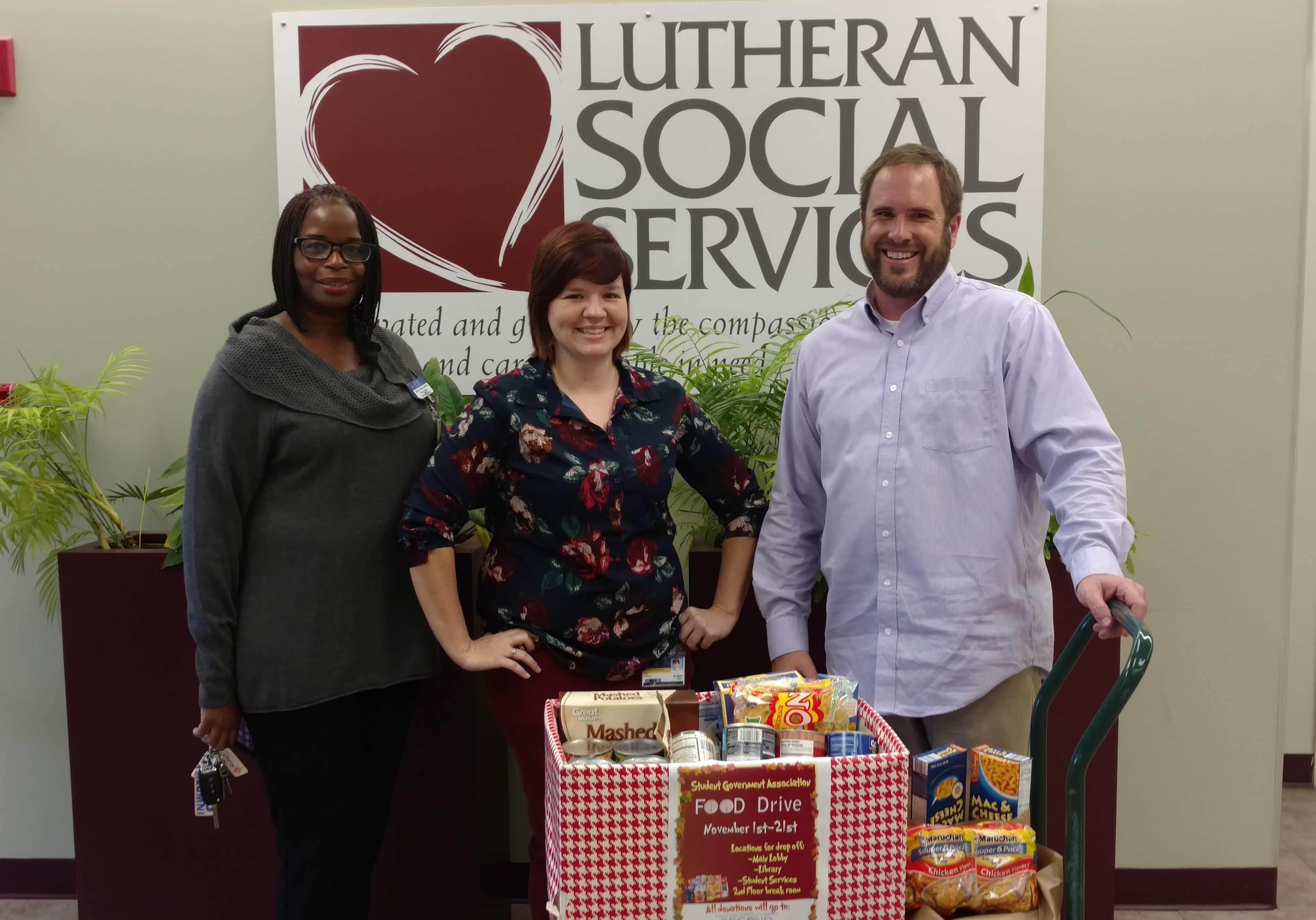 Student Government Donates to Luthern Social Services