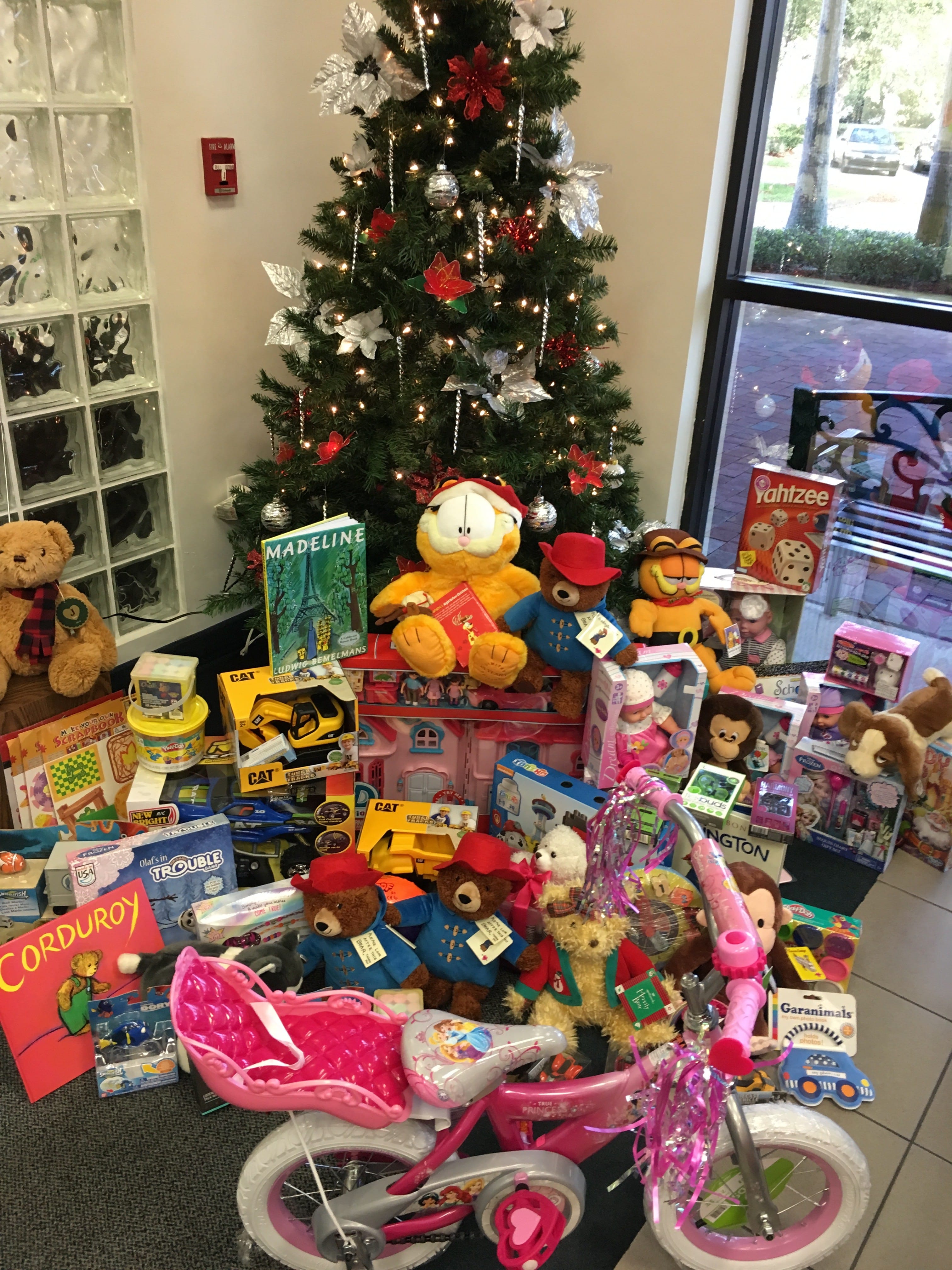 Daytona Collects Gifts for Toys for Tots