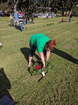 wreaths-across-america-dec-2016-3