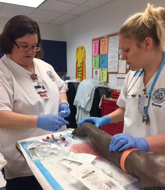 Melbourne Nursing Students Simulate Nurse Triage for Burn Victims