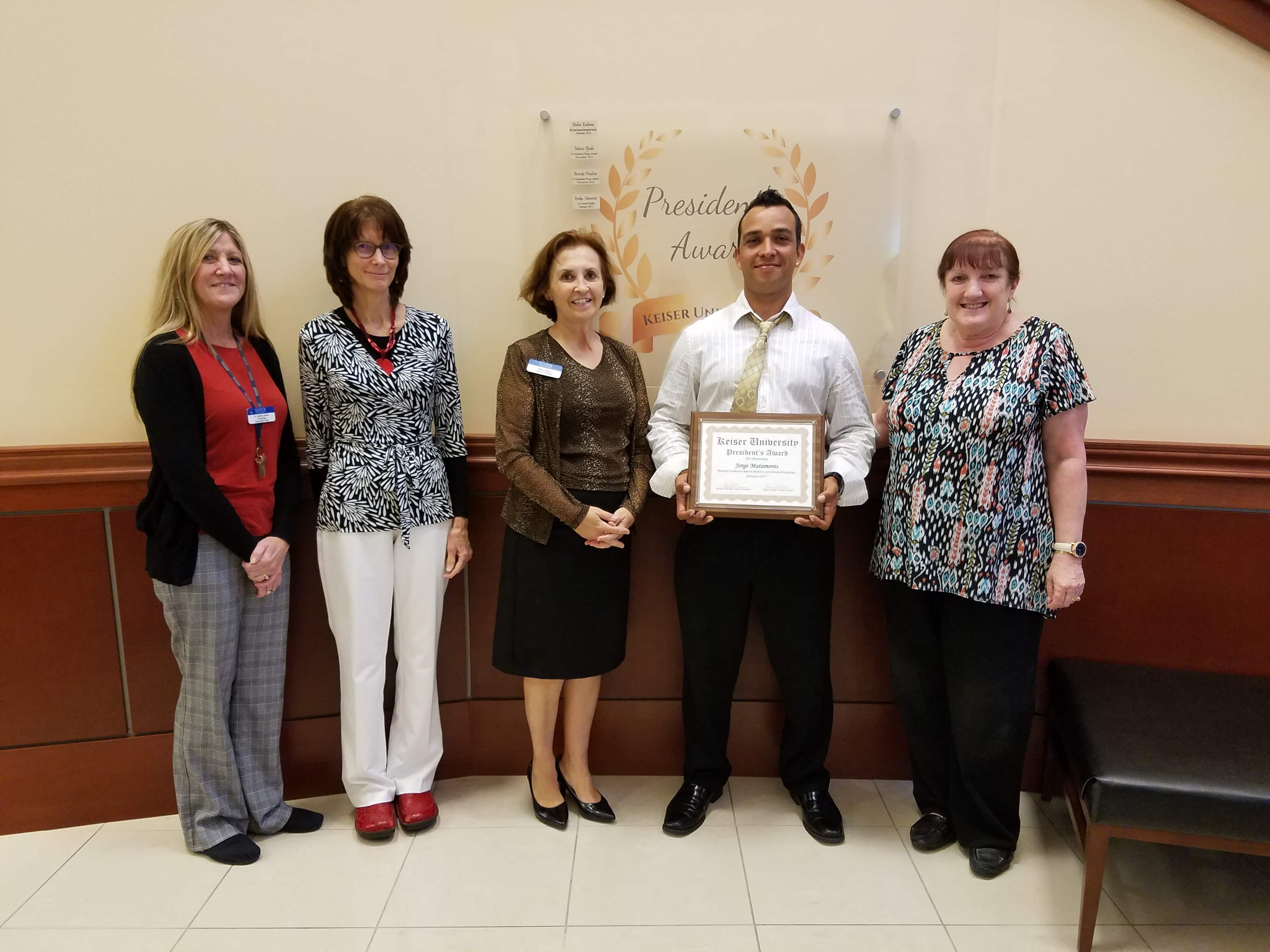 Distinguished Mentor is Presented the President’s Award at Fort Myers Campus 