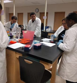 Img 20170406 081949 - Biomedical Sciences Students Learn About Western Blotting� - Academics