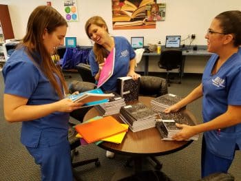 Sga Backtoschool Aug 2017 5 - Fort Myers Student Government Association Gives Back To Students - Community News