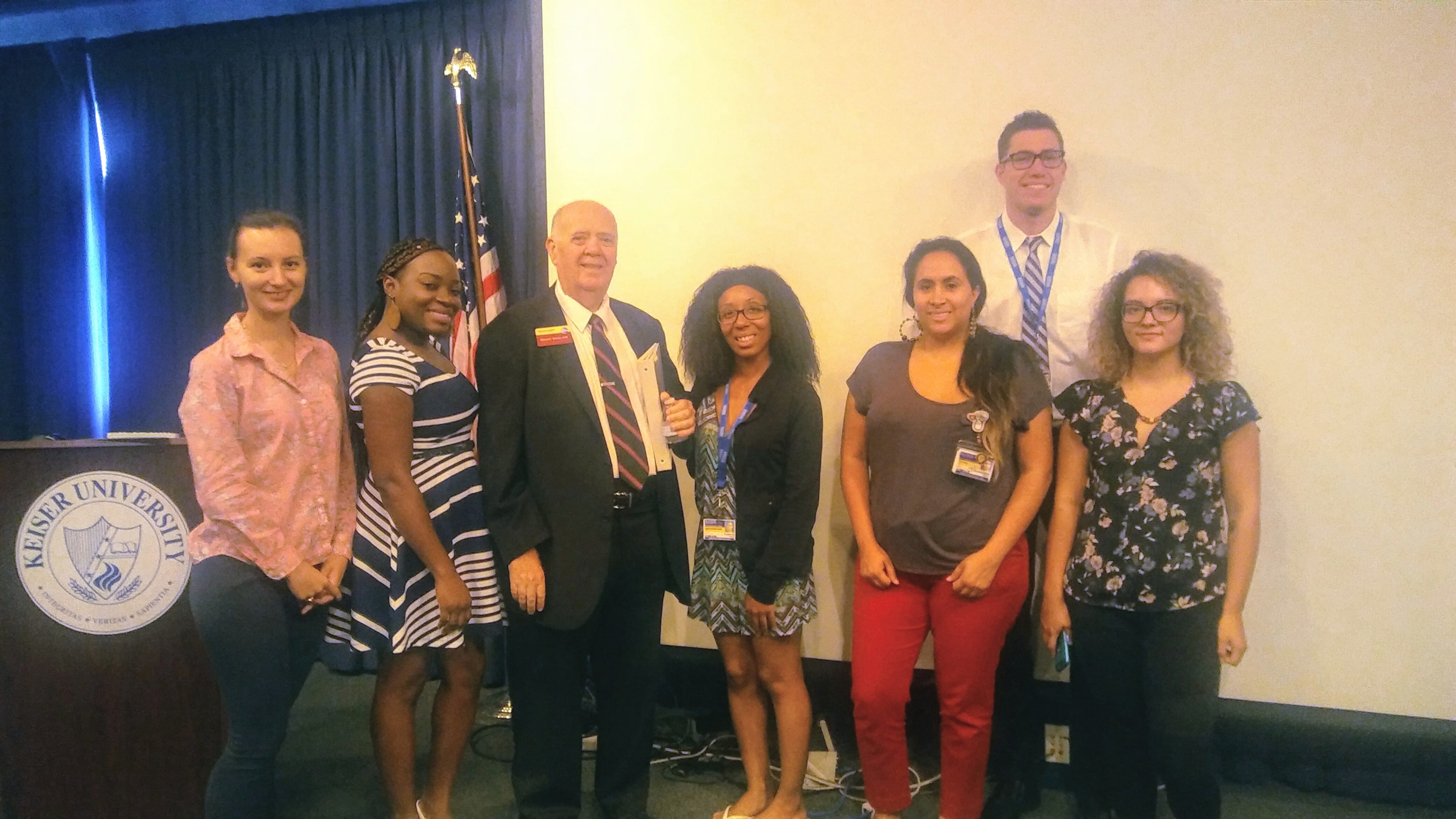 Ft. Lauderdale Students Learn from a Distinguished Toastmaster