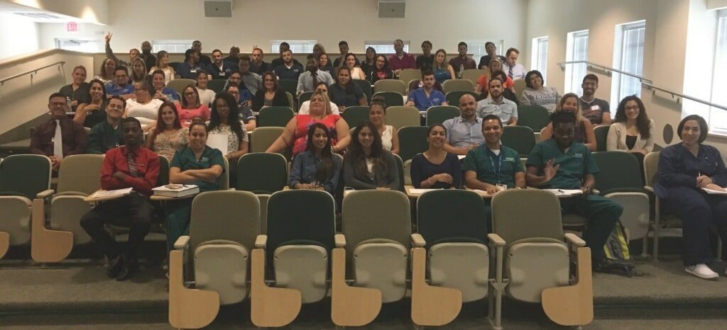 Miami Students Participate in Orientation Workshop