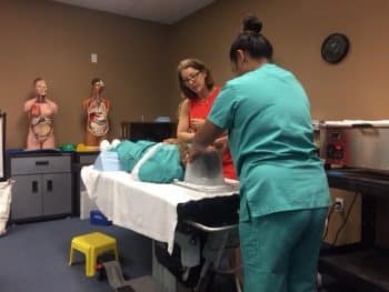 Radiation Therapy Sept 2017 3 - Radiation Therapy Students Learn Therapeutic Techniques - Academics