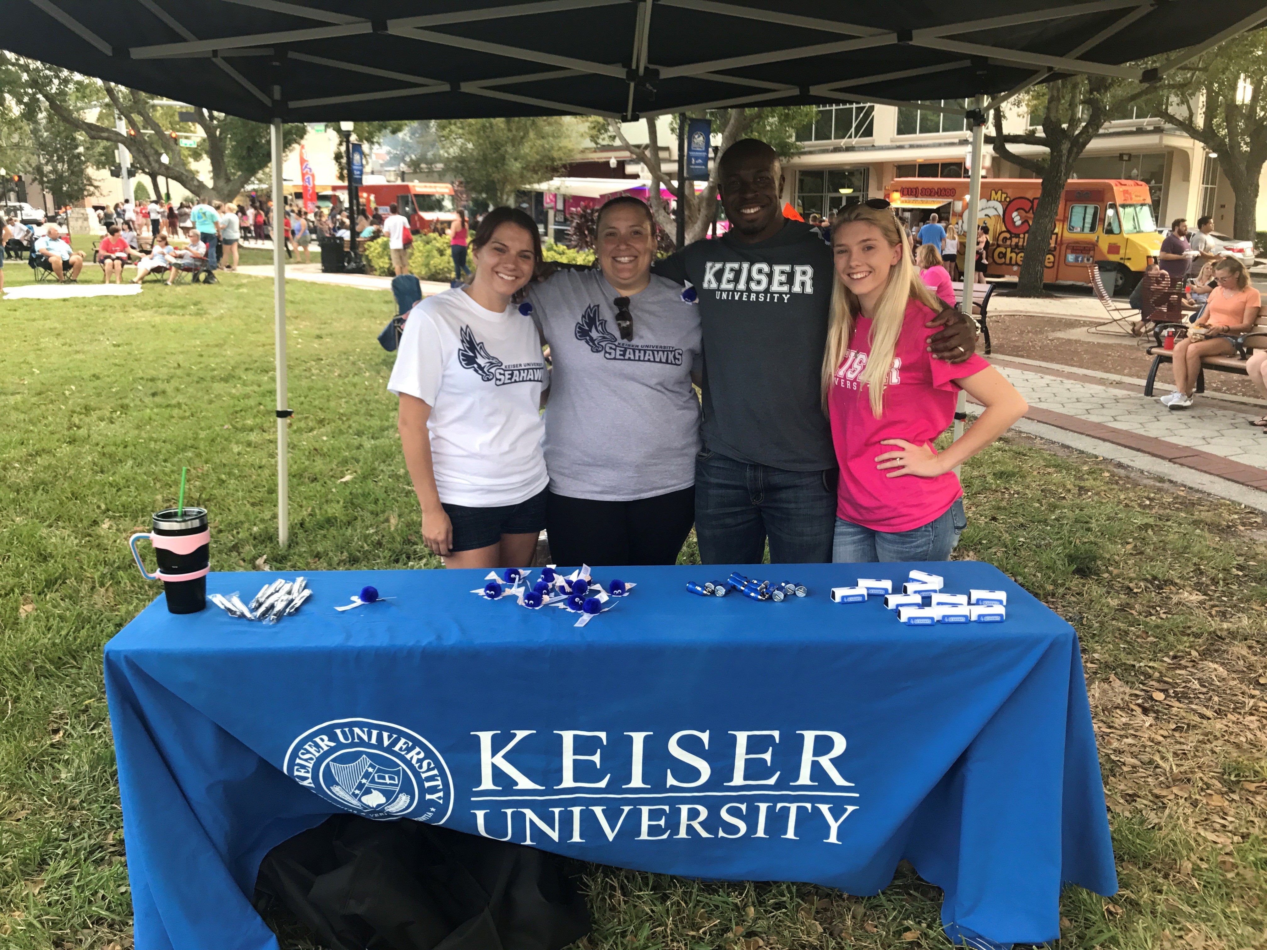 Lakeland Attends a Food Truck Rally