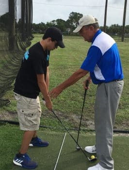 Hs Clinic Oct 2017 - High School Golf Team Members Enjoy Lesson From Ku's Pga Master Professionals - Community News