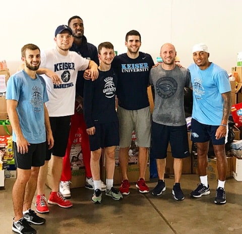 Members of the Men’s Basketball Team Donate Time to Palm Beach County Cares