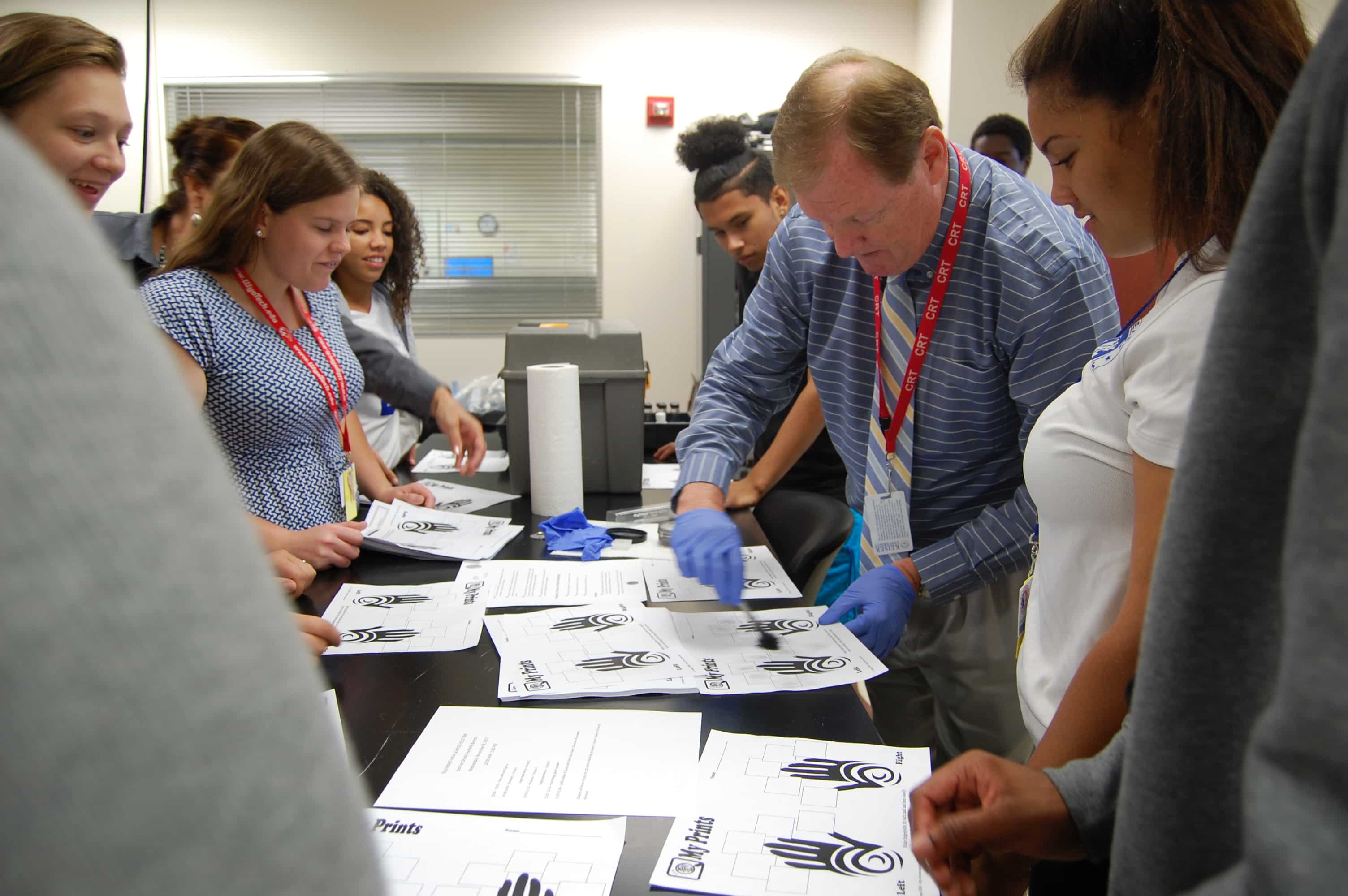 Southeast High School Students Visit the Sarasota Campus