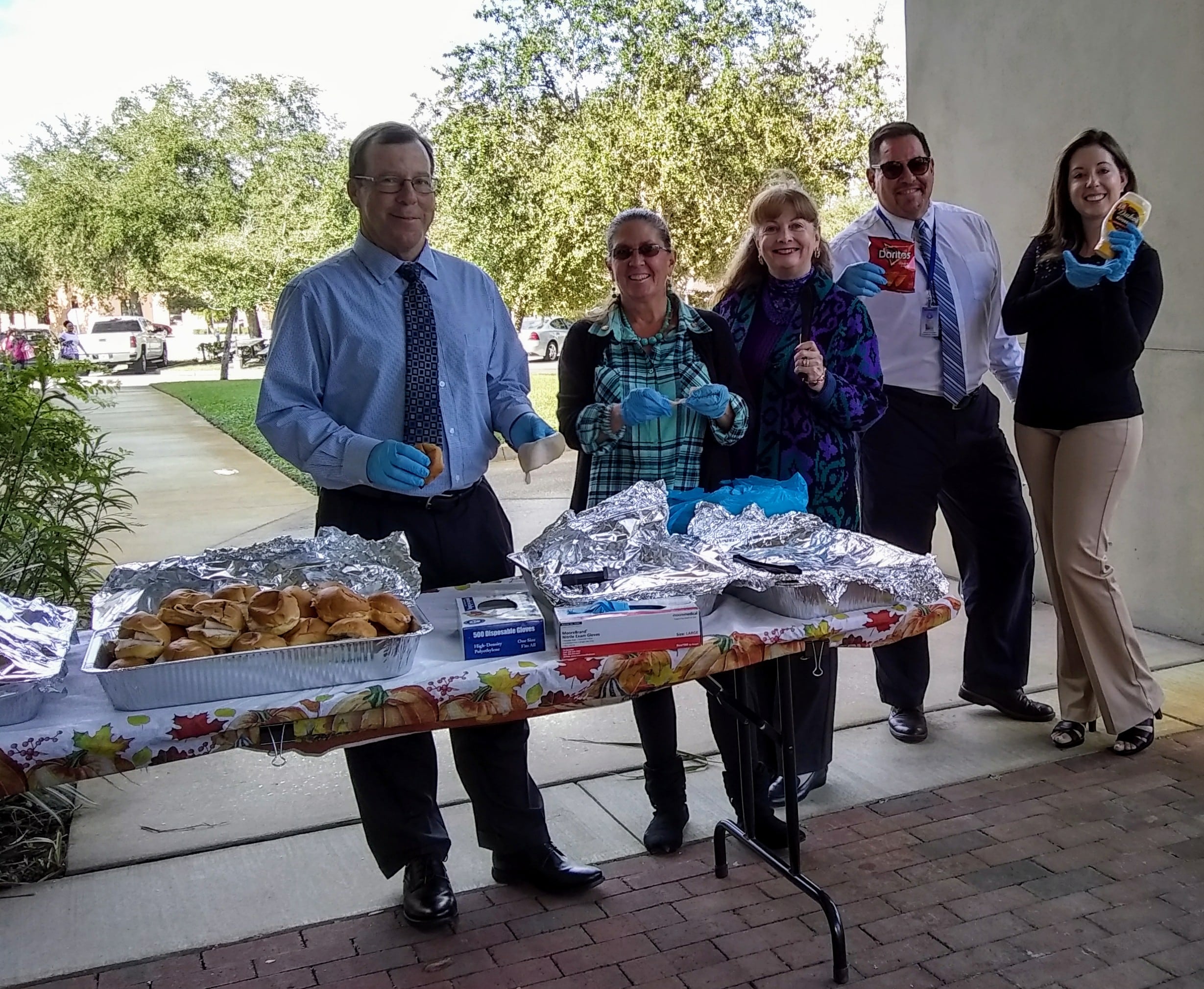 Daytona Beach Hosts a Thanksgiving-themed Portico Party