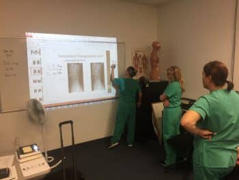 Radiation Therapy Nov 2017 2 - Radiation Therapy Students Practice Triangulation And Isocentric Shifting Exercises - Academics