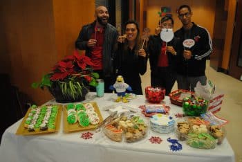 Student App Dec 2017 4 - Miami Holds Student Appreciation With A Holiday Theme - Seahawk Nation
