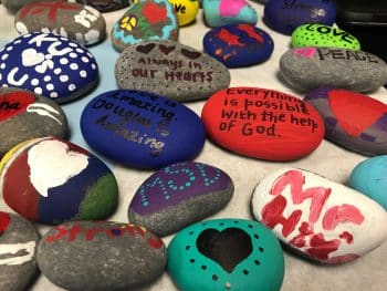 Msd 5 - Ku Fort Lauderdale Students Create Kindness Rocks In Support Of Msd Students - Seahawk Nation