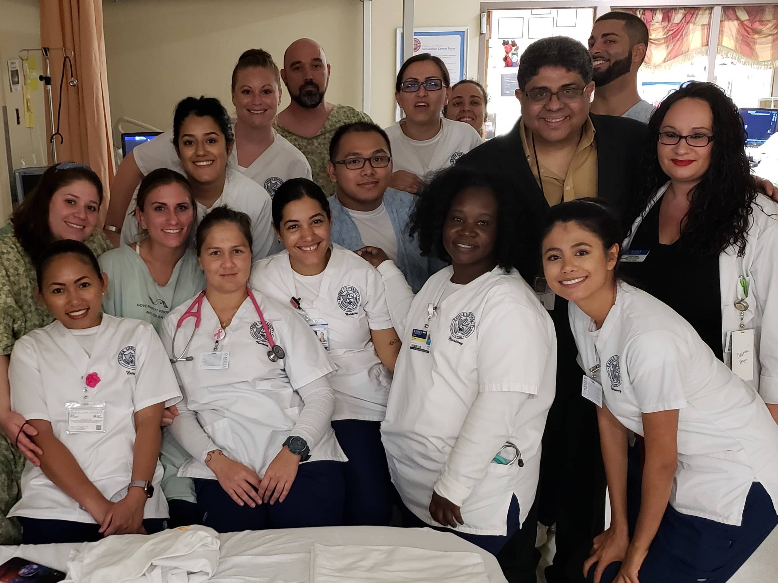 Tampa Nursing Students Participate in Ultrasound Workshop