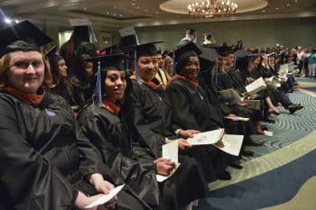 Statewide Graduation Photos 2 - Rep. Vern Buchanan Serves As Keynote Speaker As Keiser University Hosts Statewide Commencement Ceremony To Celebrate 2018 Graduates - Academics