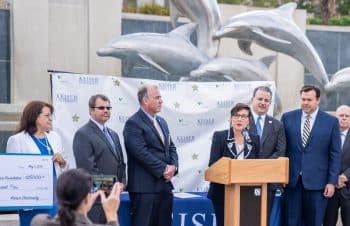 05 01 19 Tlh Keiser University Presser 2 - Keiser University Presents $50,000 For Hurricane Michael Recovery Efforts - Seahawk Nation