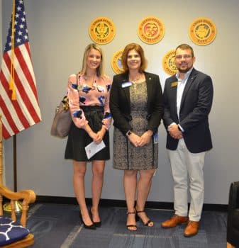 Jacksonville Sva Resource Center Ribbon Cutting A 5 19 - Student Veterans Resource Center Is Unveiled At Ku's Jacksonville Campus - Seahawk Nation