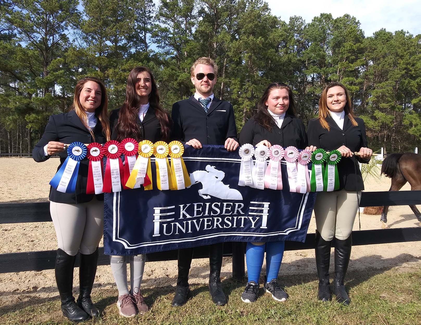 Keiser Equestrian Students Shine at Intercollegiate Horse Show Event