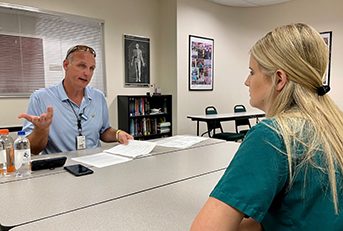 Alumnus Returns to Keiser University to Mentor and Help Prepare Future Professionals