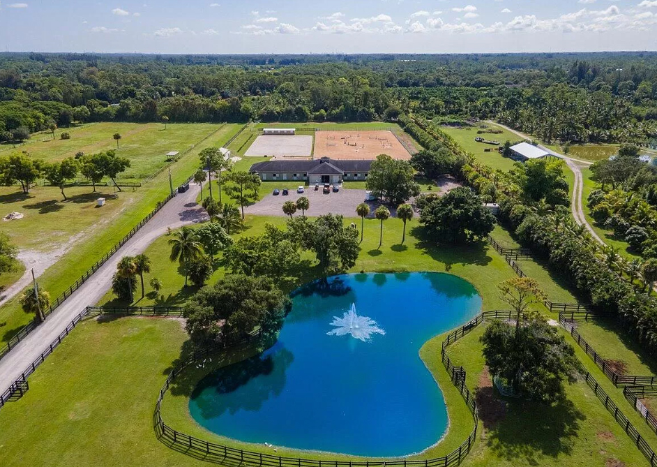 Keiser University Acquires Loxahatchee Groves Equestrian Facility to Support Equine Educational Programs and Sports Club
