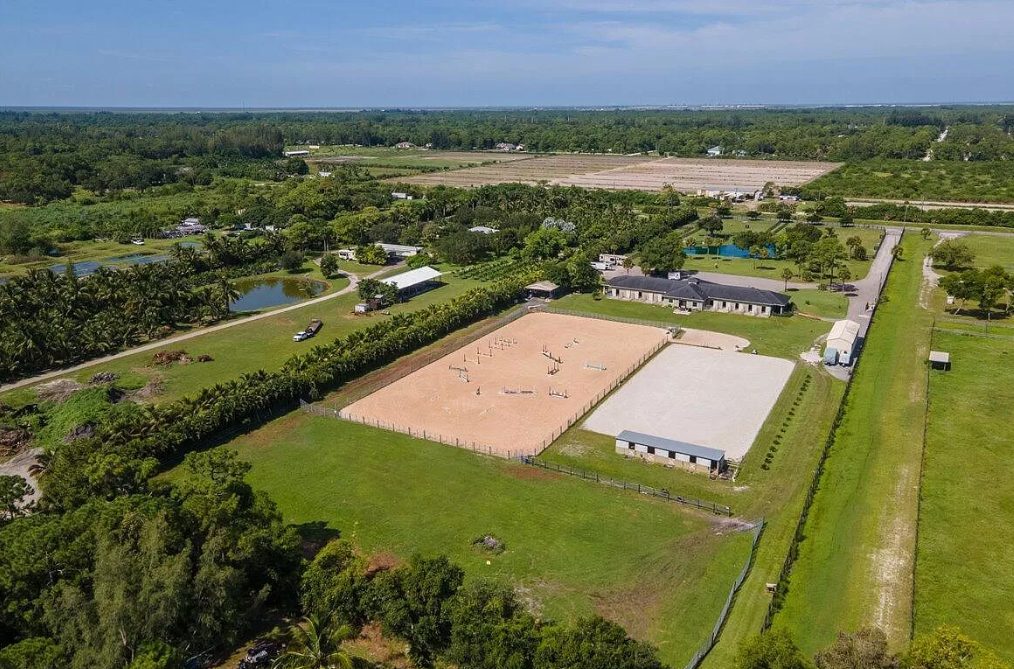 Keiser University Equestrian Center Featured in Lake Okeechobee News