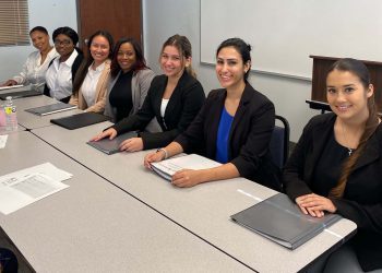 Nursing Program Students At Keiser University S West Palm Beach And Port St Lucie Campuses Recently Enjoyed The Opportunity To Participate In Mock Interview Sessions And To Meet With Hiring Professionals - Keiser University Nursing Students Prepare To Enter The Workforce, Enjoy Hiring Event - Academics Nursing Program Students At Keiser University S West Palm Beach And Port St Lucie Campuses Recently Enjoyed The Opportunity To Participate In Mock Interview Sessions And To Meet With Hiring Professionals - Keiser University Nursing Students Prepare To Enter The Workforce, Enjoy Hiring Event - Academics