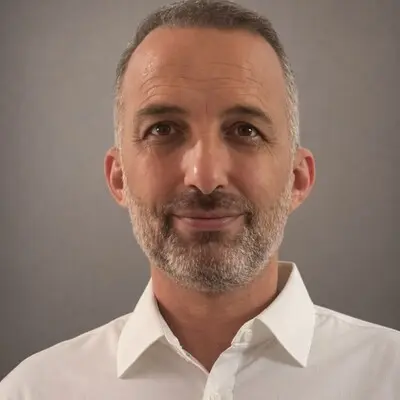 Dr. Husny Amerih
