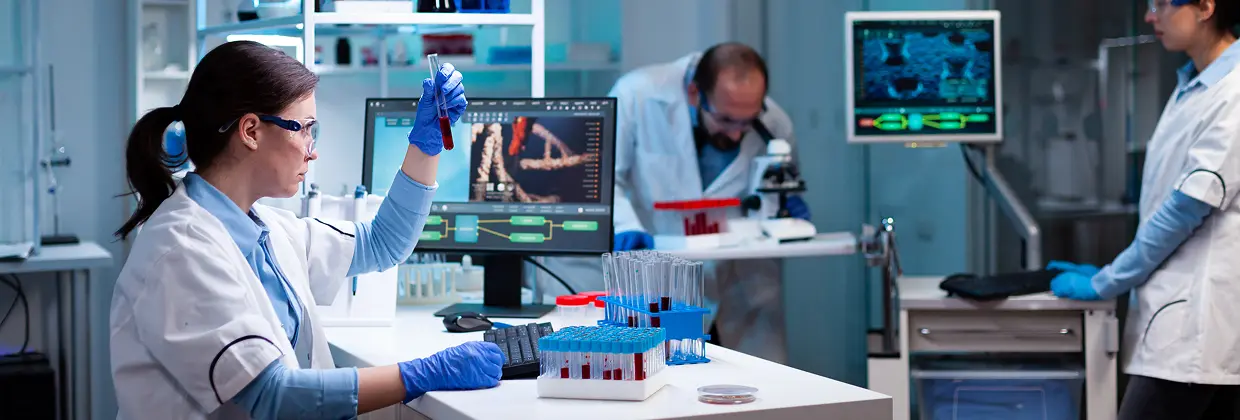 medical-laboratory-technician-as-degree-banner