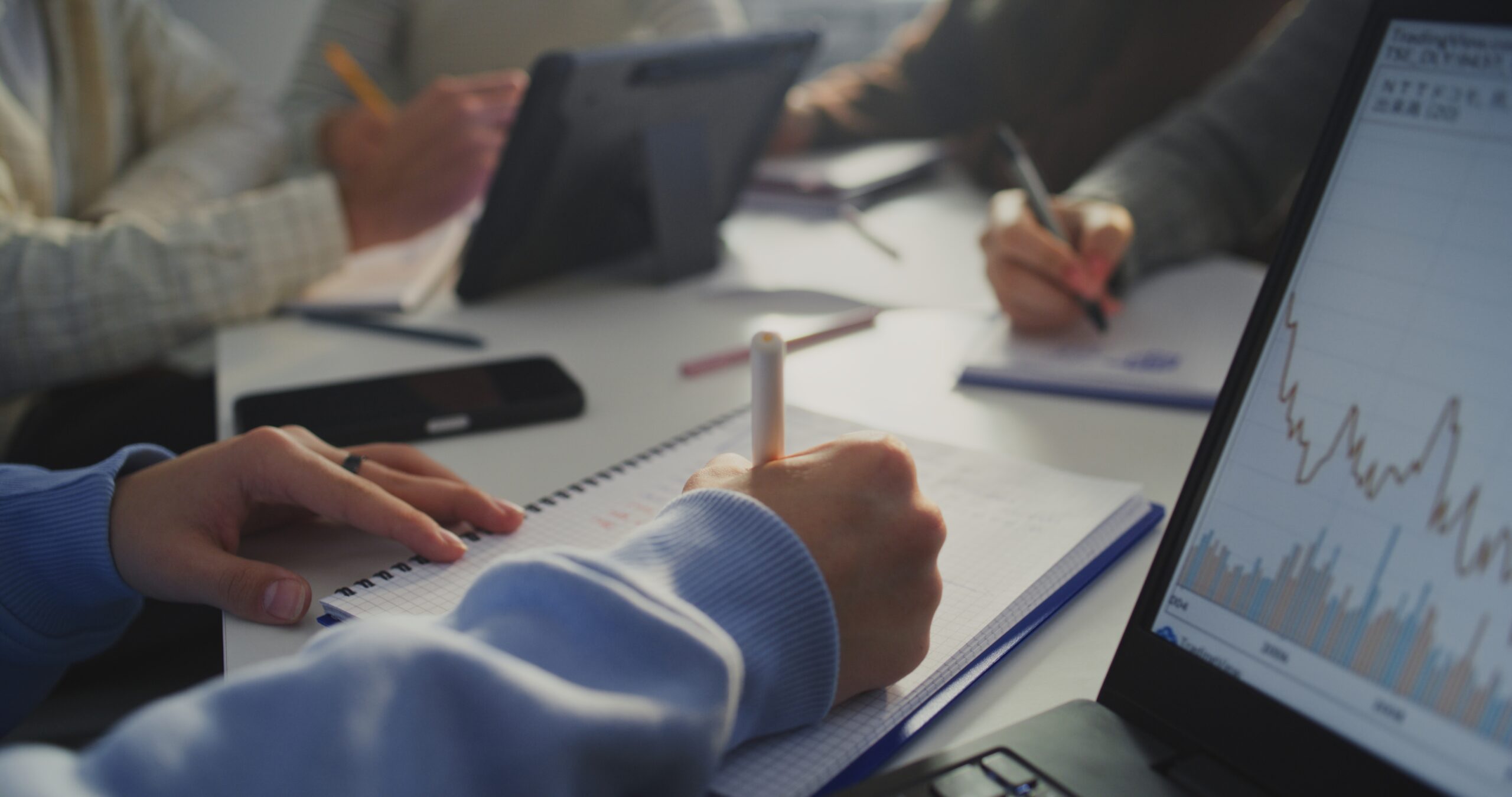 Quantitative Research Data Analysis with Charts, Statistics, and Research Notes